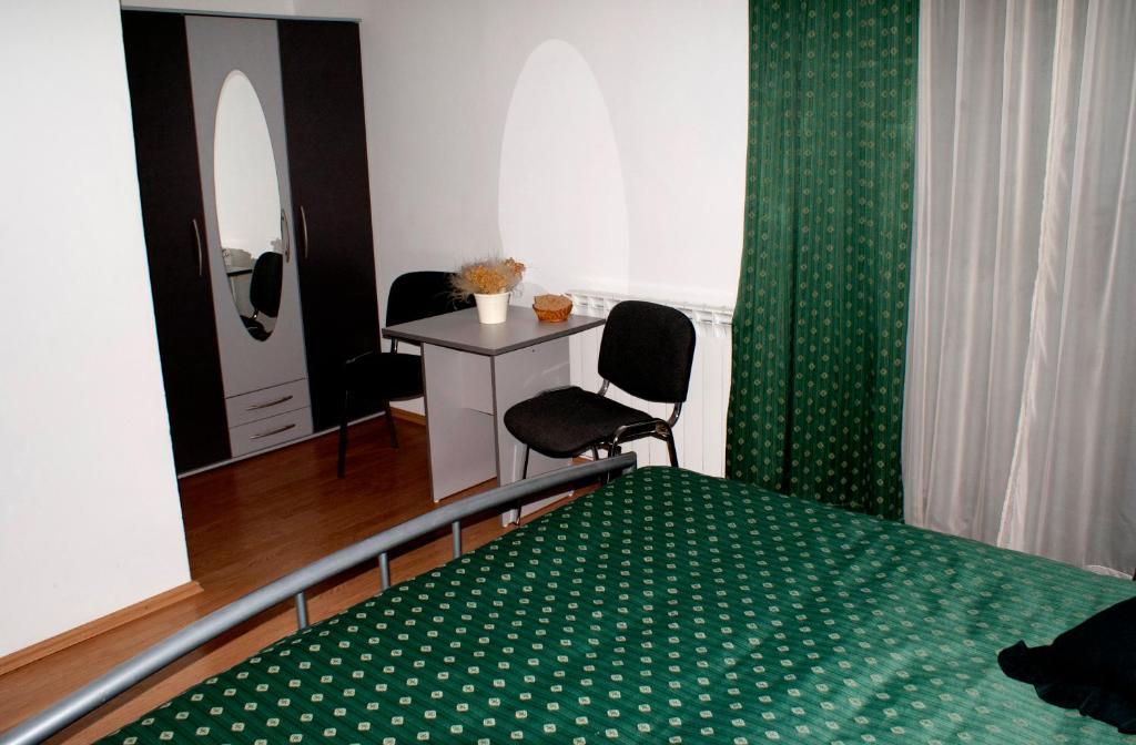 ホテル Pansion Ana マリ・ロシニュ 部屋 写真